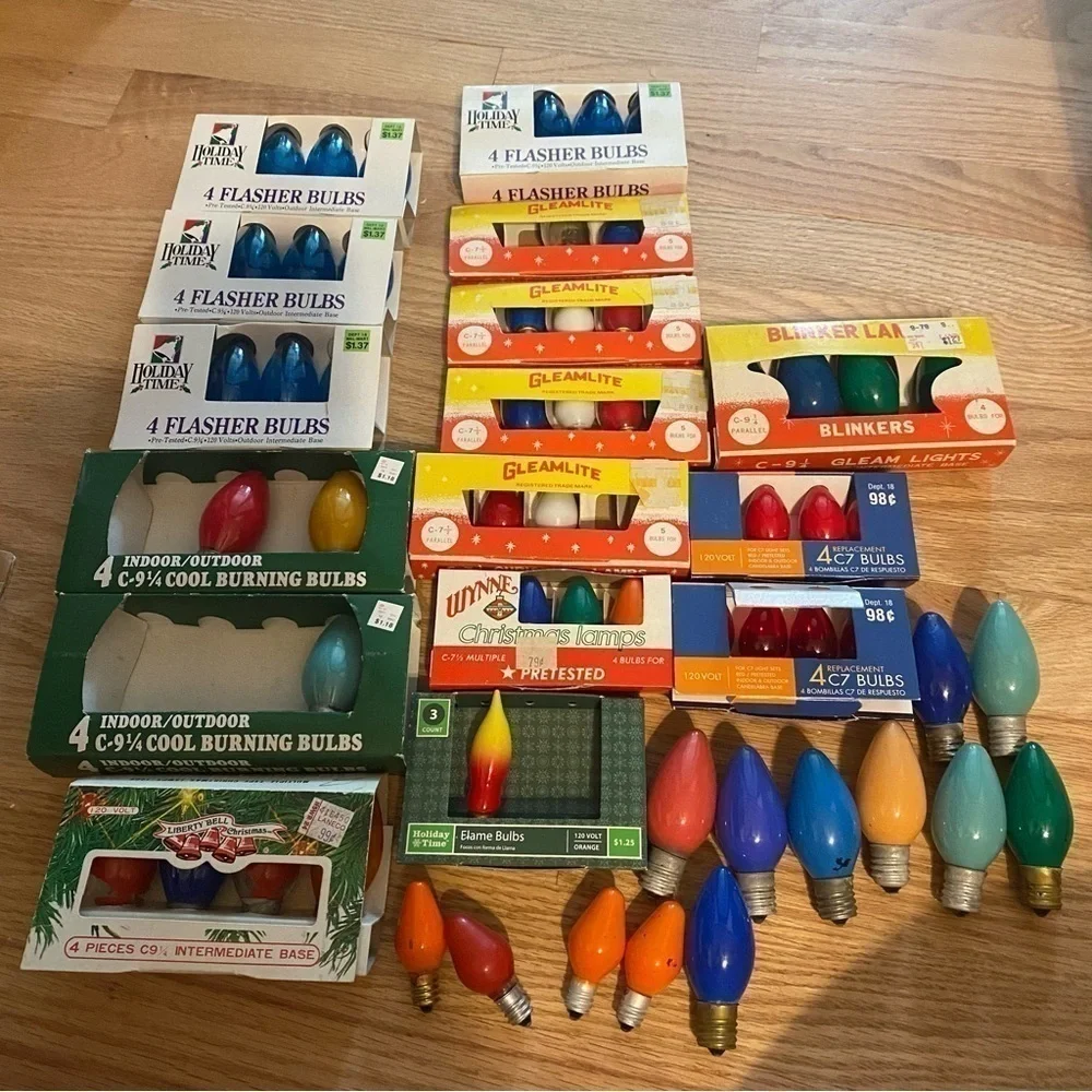 Vintage C 9 1/4 C 7 1/2 C7 Christmas Bulb Lot Flasher Cool Burning Wynne
